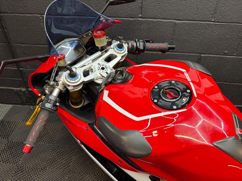 DUCATI 1199 Panigale