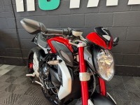 MV AGUSTA BRUTALE 800