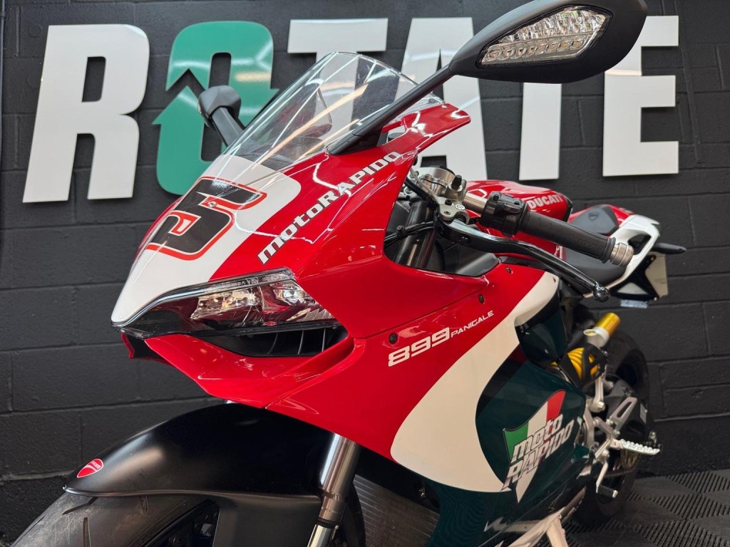 DUCATI 899 Panigale