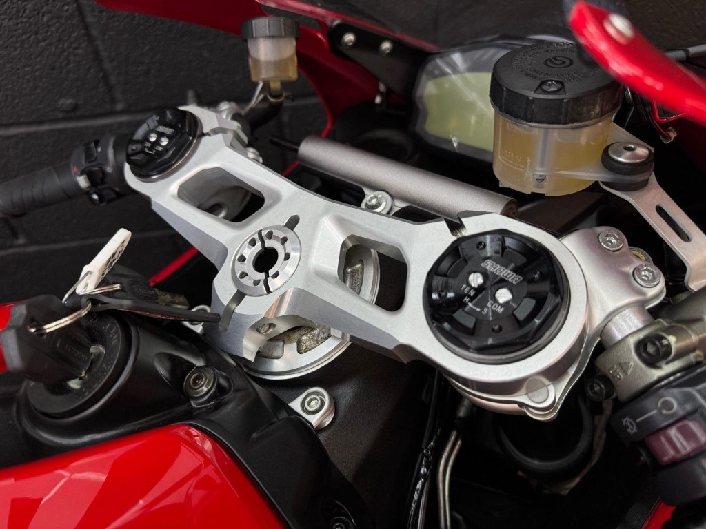 DUCATI 899 Panigale