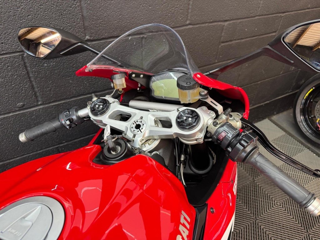DUCATI 899 Panigale