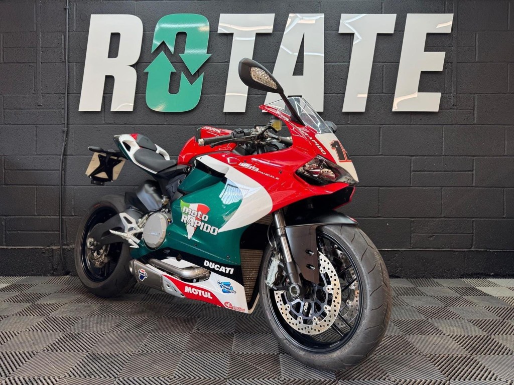 DUCATI 899 Panigale