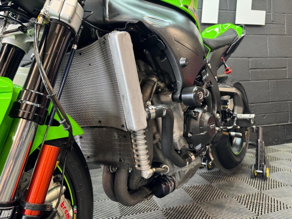 KAWASAKI NINJA ZX-10RR
