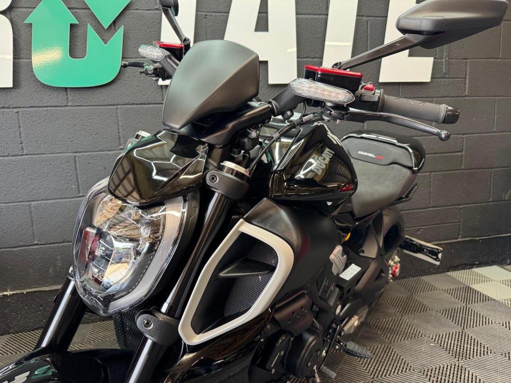 DUCATI DIAVEL