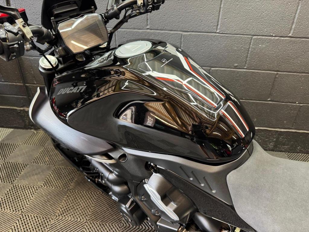 DUCATI DIAVEL