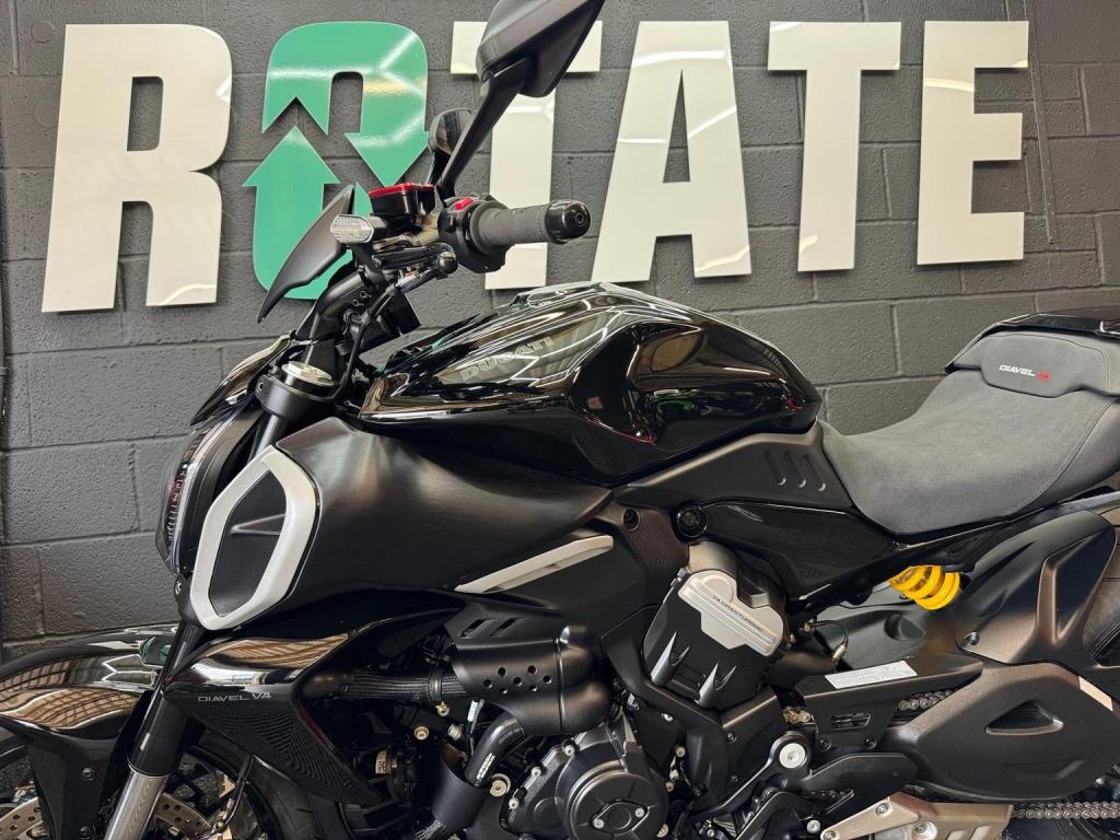 DUCATI DIAVEL