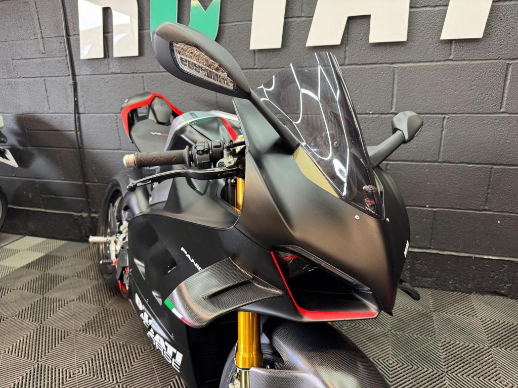 DUCATI Panigale V4
