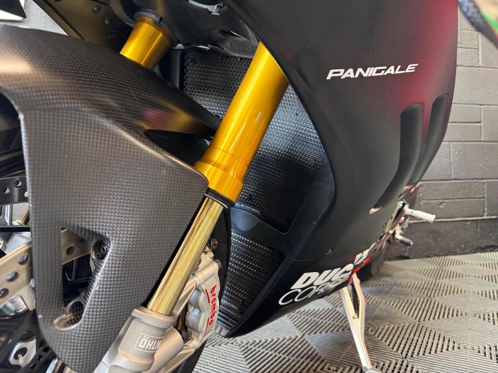 DUCATI Panigale V4