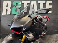 DUCATI Panigale V4