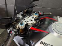 DUCATI Panigale V4
