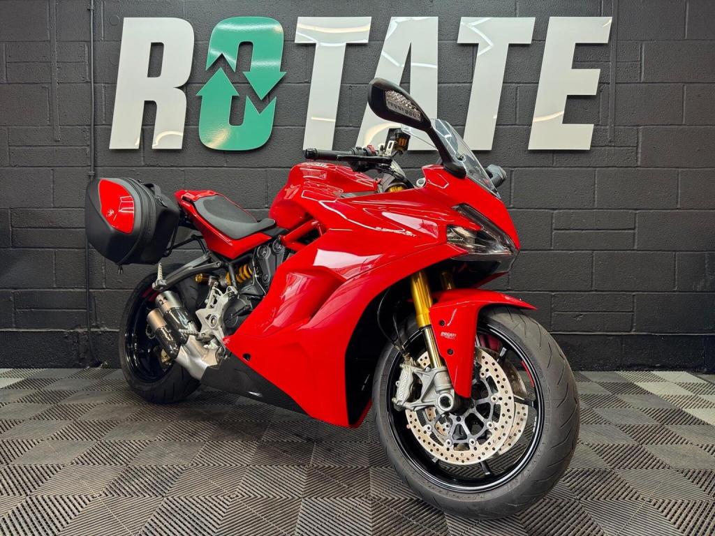 DUCATI Supersport S
