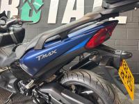YAMAHA Tmax