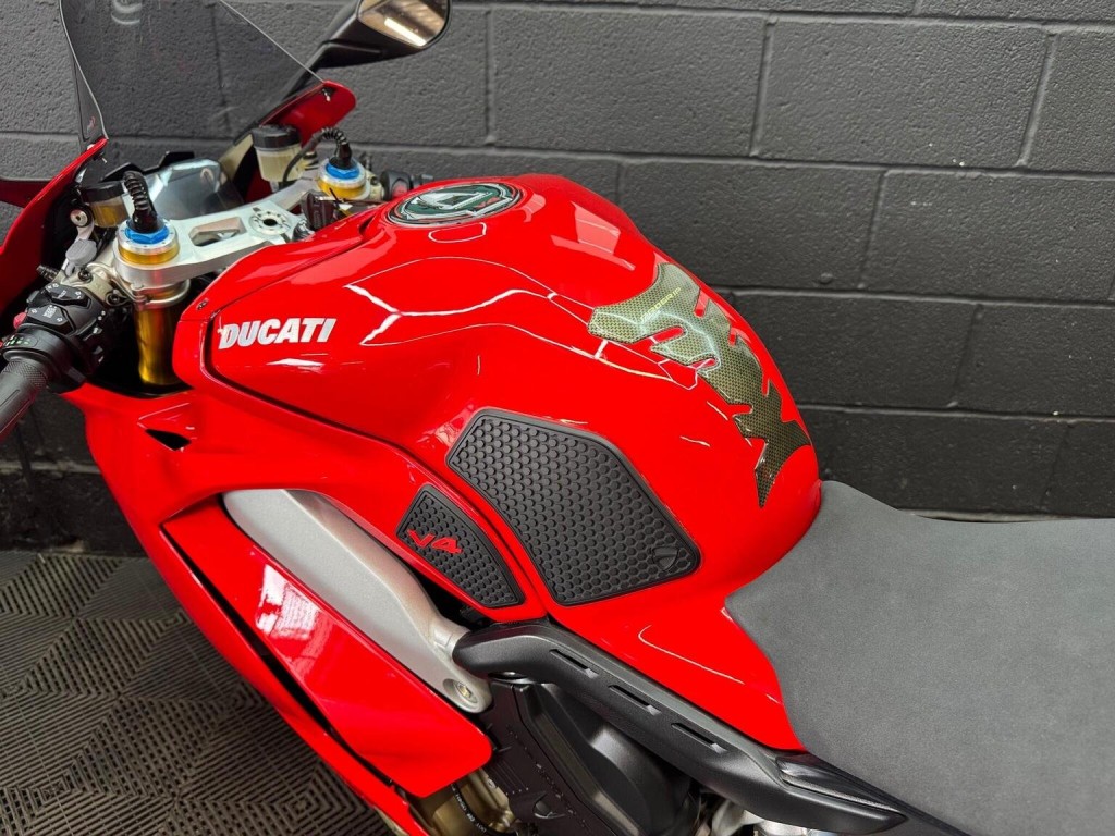 DUCATI PANIGALE V4S