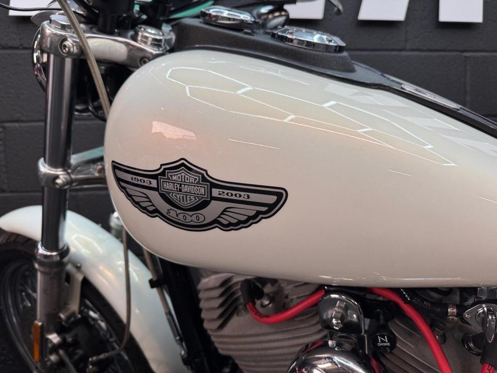 HARLEY-DAVIDSON Dyna