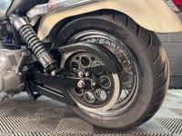 HARLEY-DAVIDSON Dyna