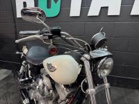 HARLEY-DAVIDSON Dyna