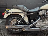 HARLEY-DAVIDSON Dyna