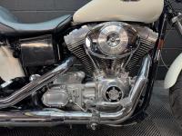 HARLEY-DAVIDSON Dyna