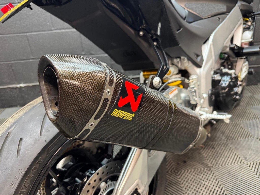 APRILIA Tuono 1000 V4