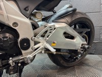 APRILIA Tuono 1000 V4