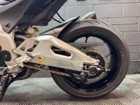 APRILIA Tuono 1000 V4