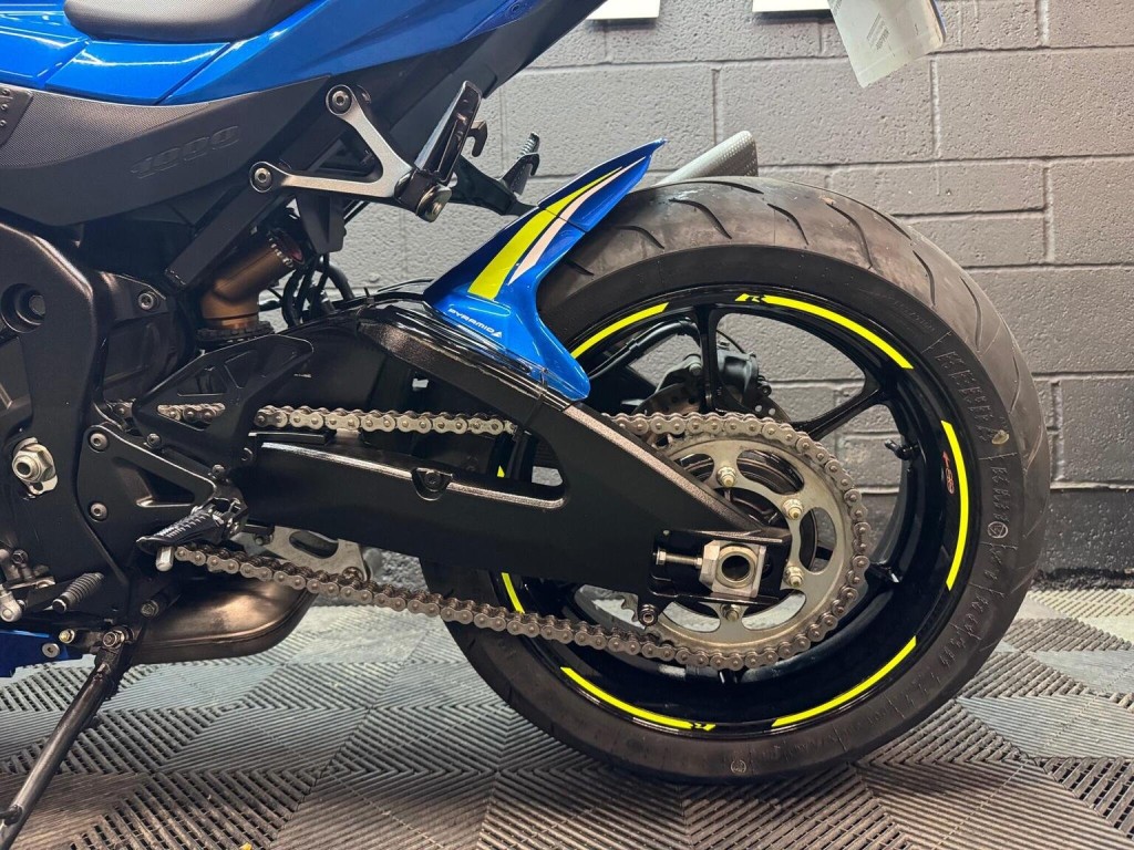 SUZUKI GSXR1000R