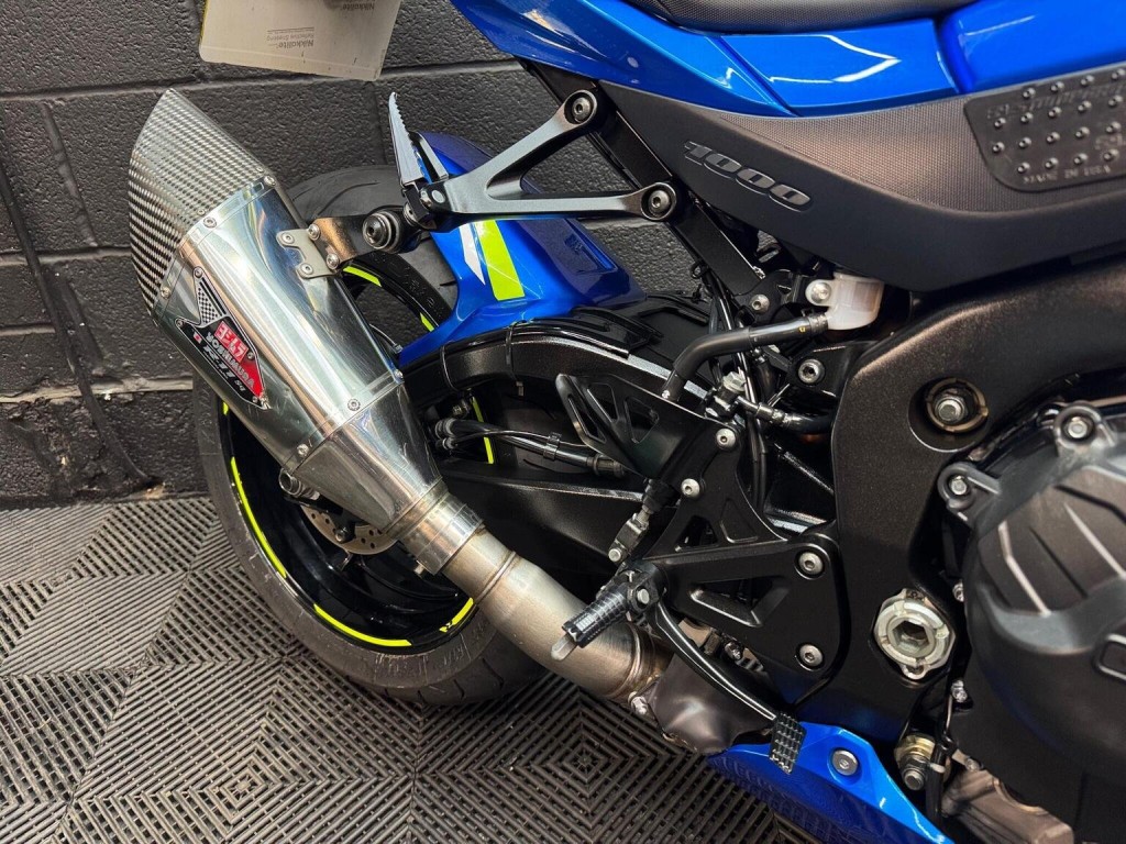 SUZUKI GSXR1000R