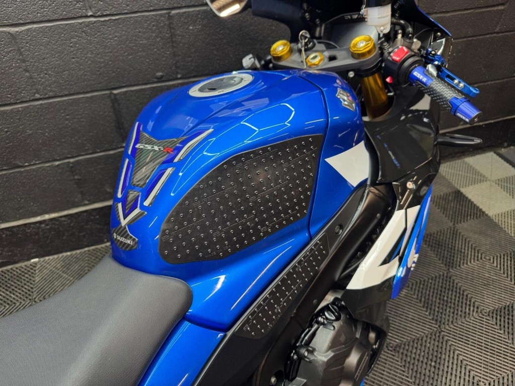 SUZUKI GSXR1000R