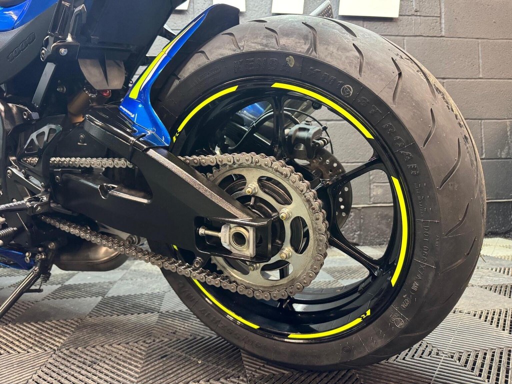 SUZUKI GSXR1000R