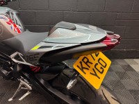 TRIUMPH STREET TRIPLE 765