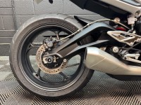 TRIUMPH STREET TRIPLE 765