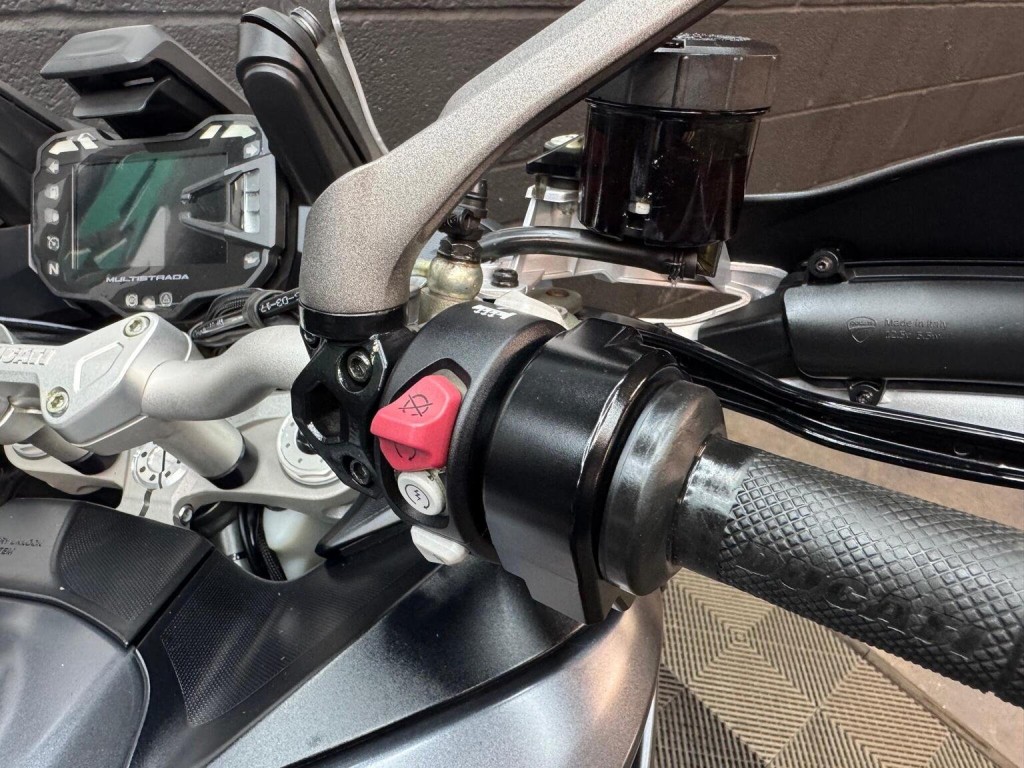 DUCATI MULTISTRADA 1260