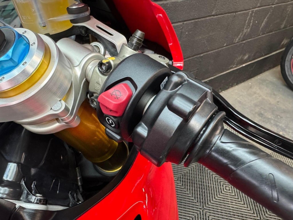 DUCATI PANIGALE V4S