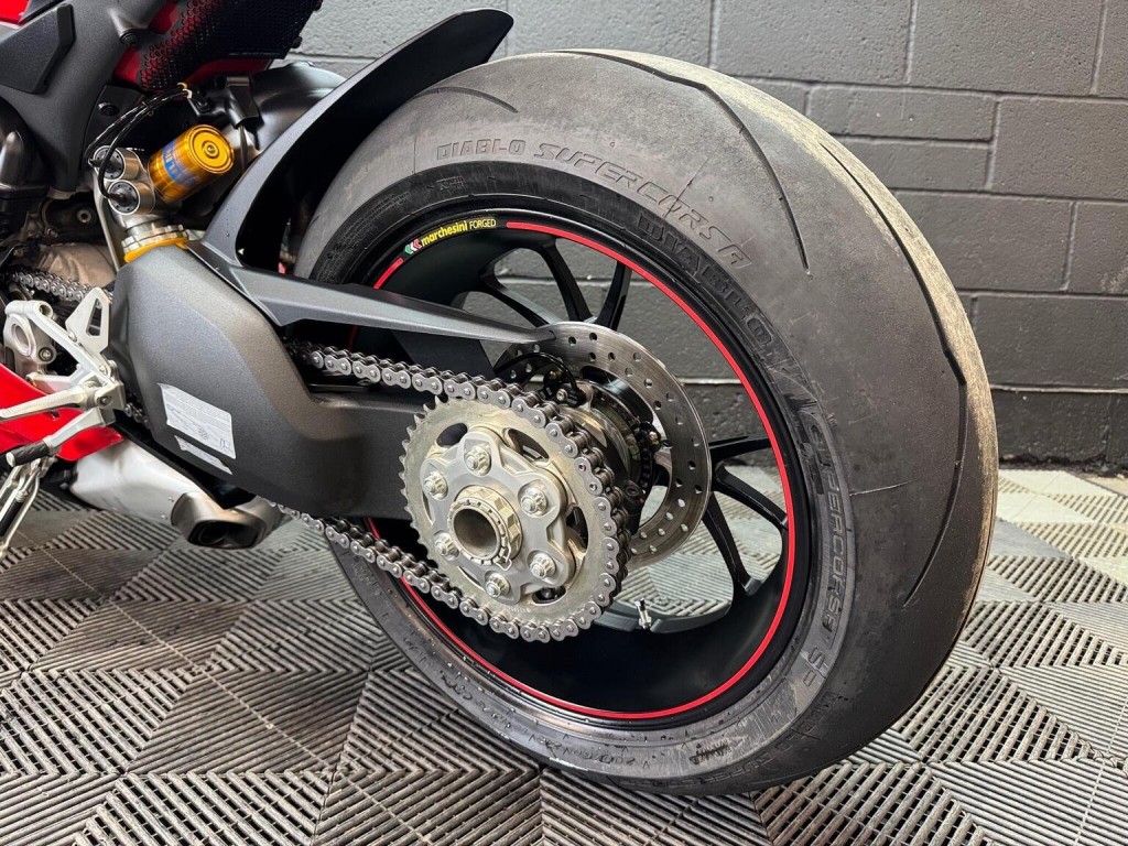 DUCATI PANIGALE V4S