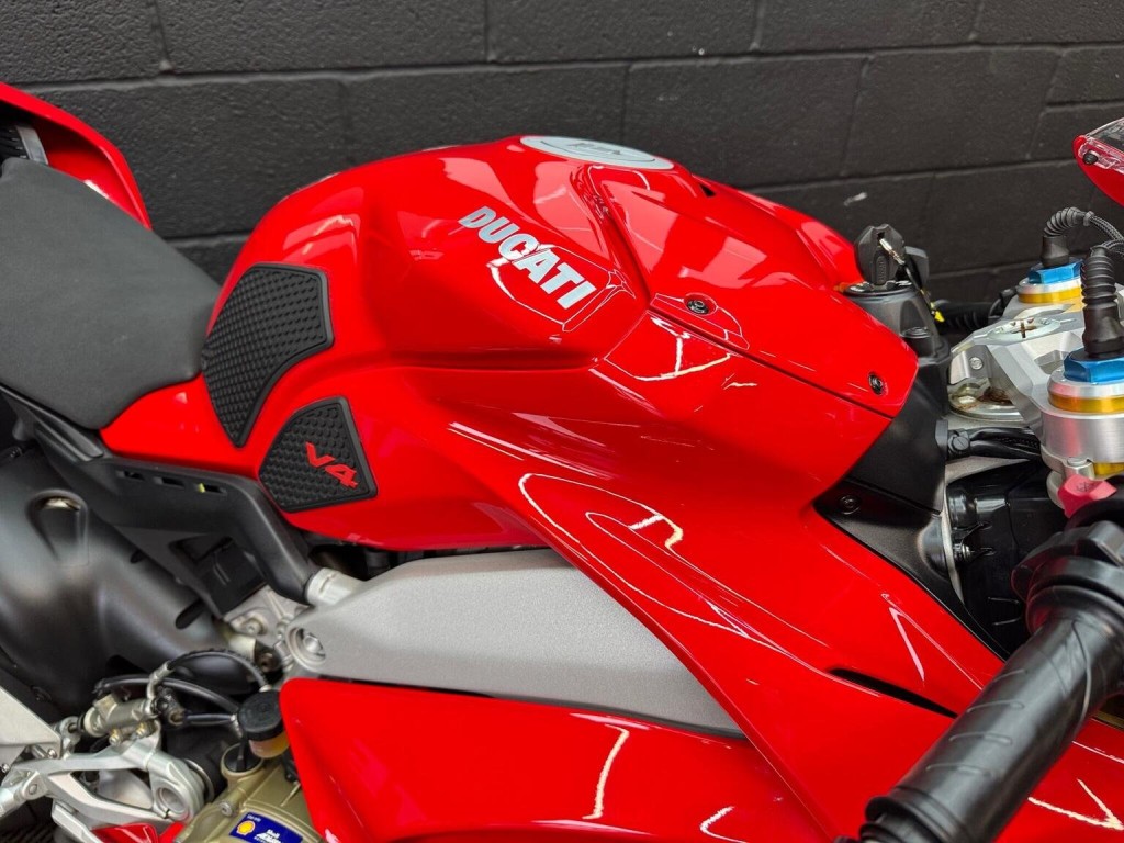 DUCATI PANIGALE V4S