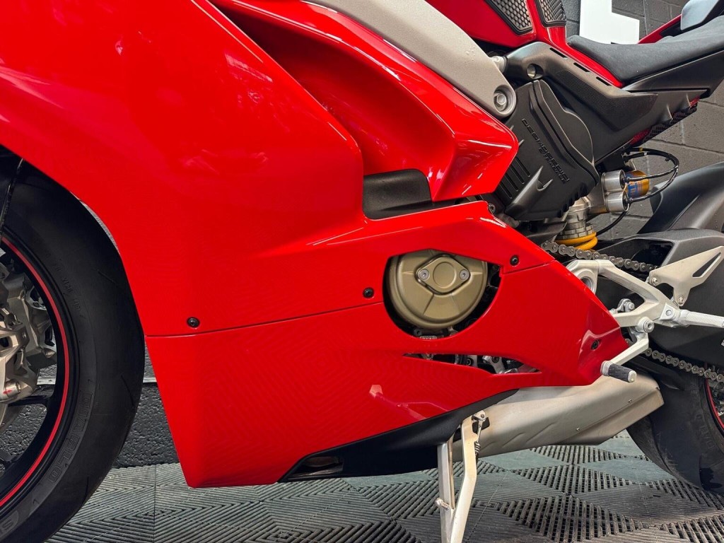DUCATI PANIGALE V4S
