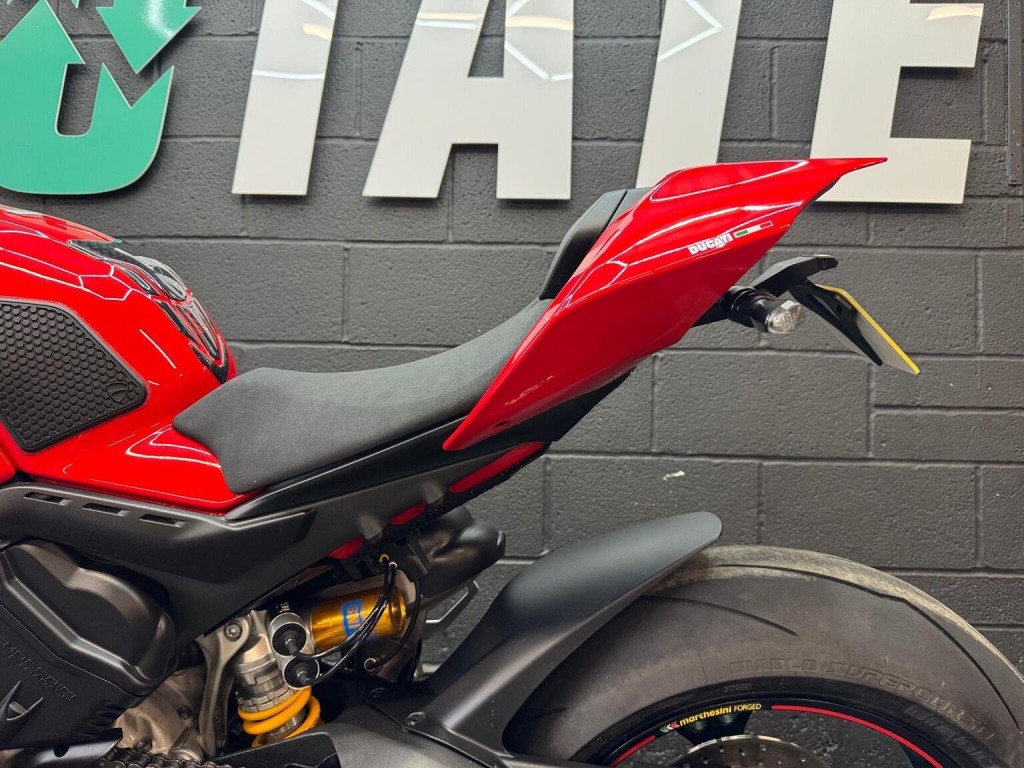 DUCATI PANIGALE V4S