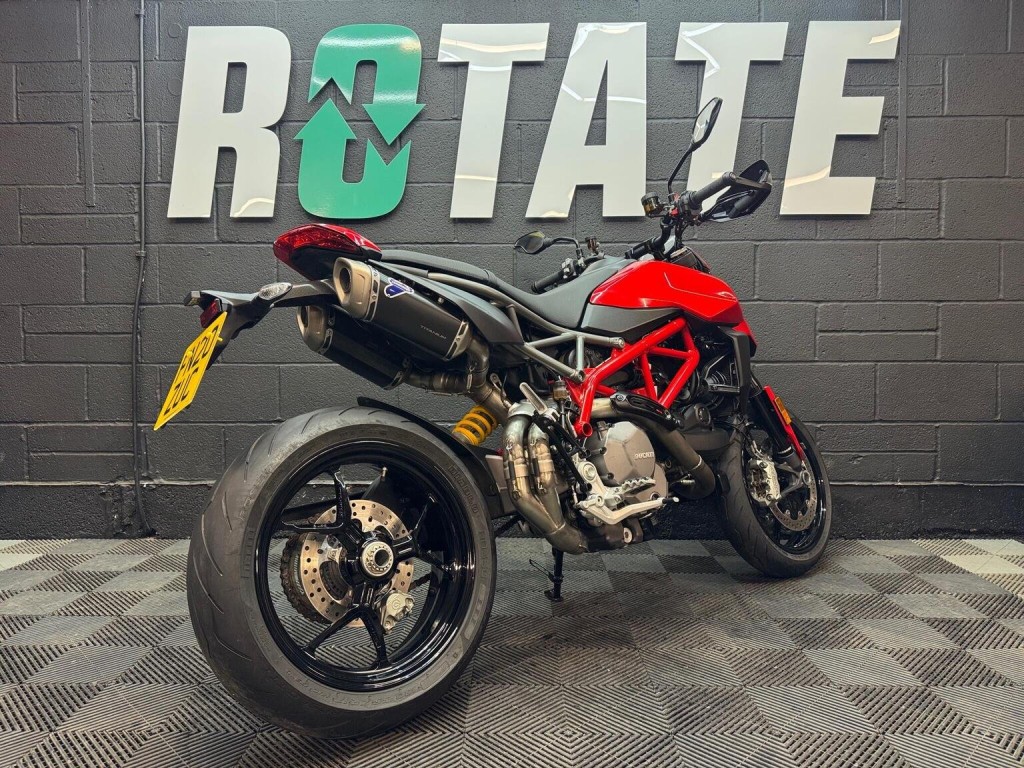 DUCATI Hypermotard