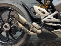 TRIUMPH SPEED TRIPLE 1200