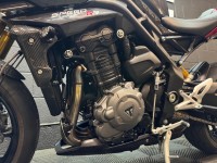 TRIUMPH SPEED TRIPLE 1200