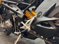 TRIUMPH SPEED TRIPLE 1200