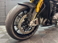 TRIUMPH SPEED TRIPLE 1200