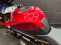 TRIUMPH SPEED TRIPLE 1200