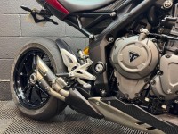TRIUMPH SPEED TRIPLE 1200