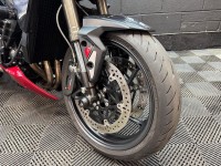 TRIUMPH STREET TRIPLE 765