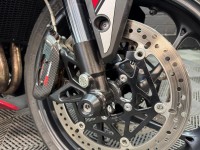 TRIUMPH STREET TRIPLE 765