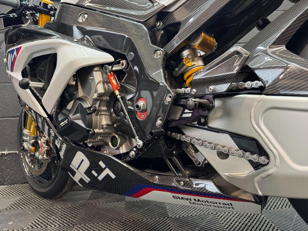 BMW HP4