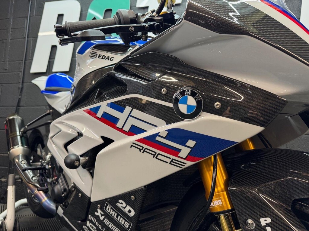 BMW HP4