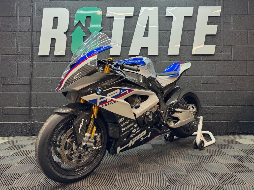 BMW HP4