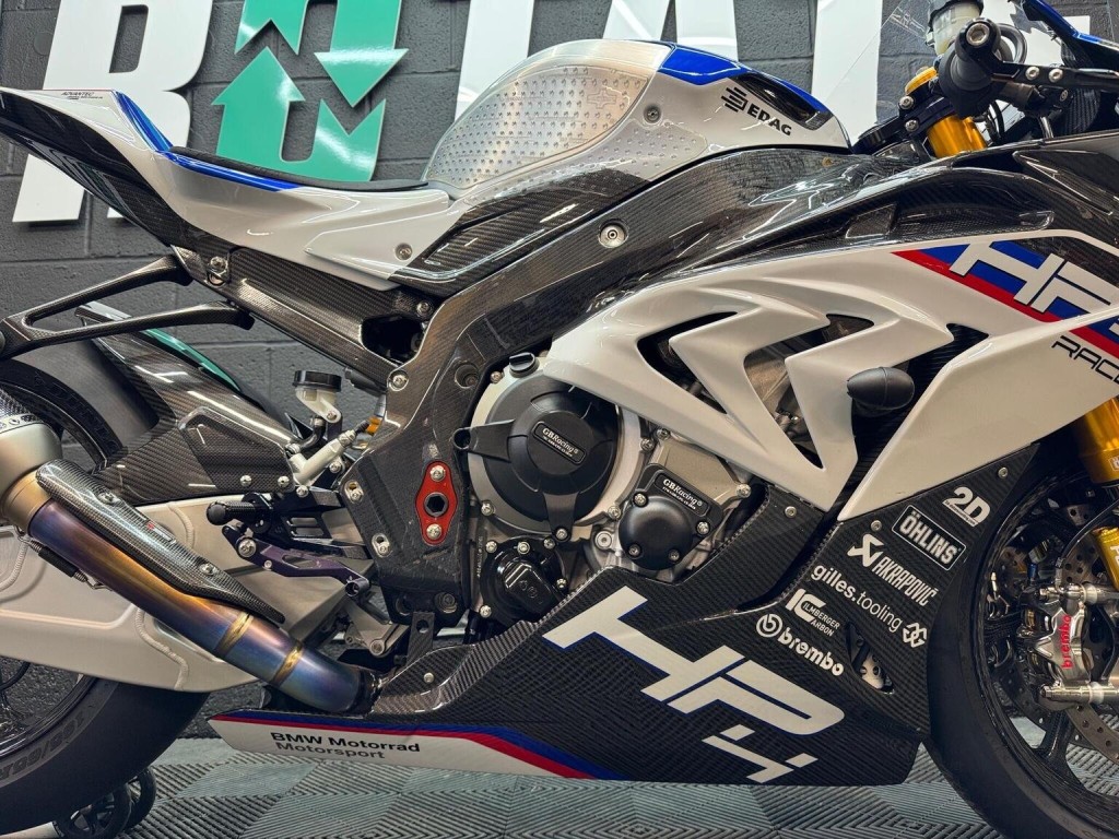 BMW HP4